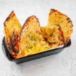 GARLIC CHILLI CHEESE NAAN